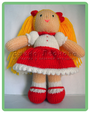 вязаная кукла Таня