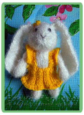 вязаный заяц