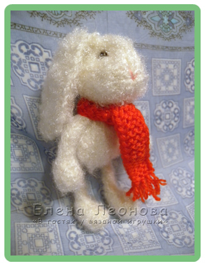 вязаный заяц